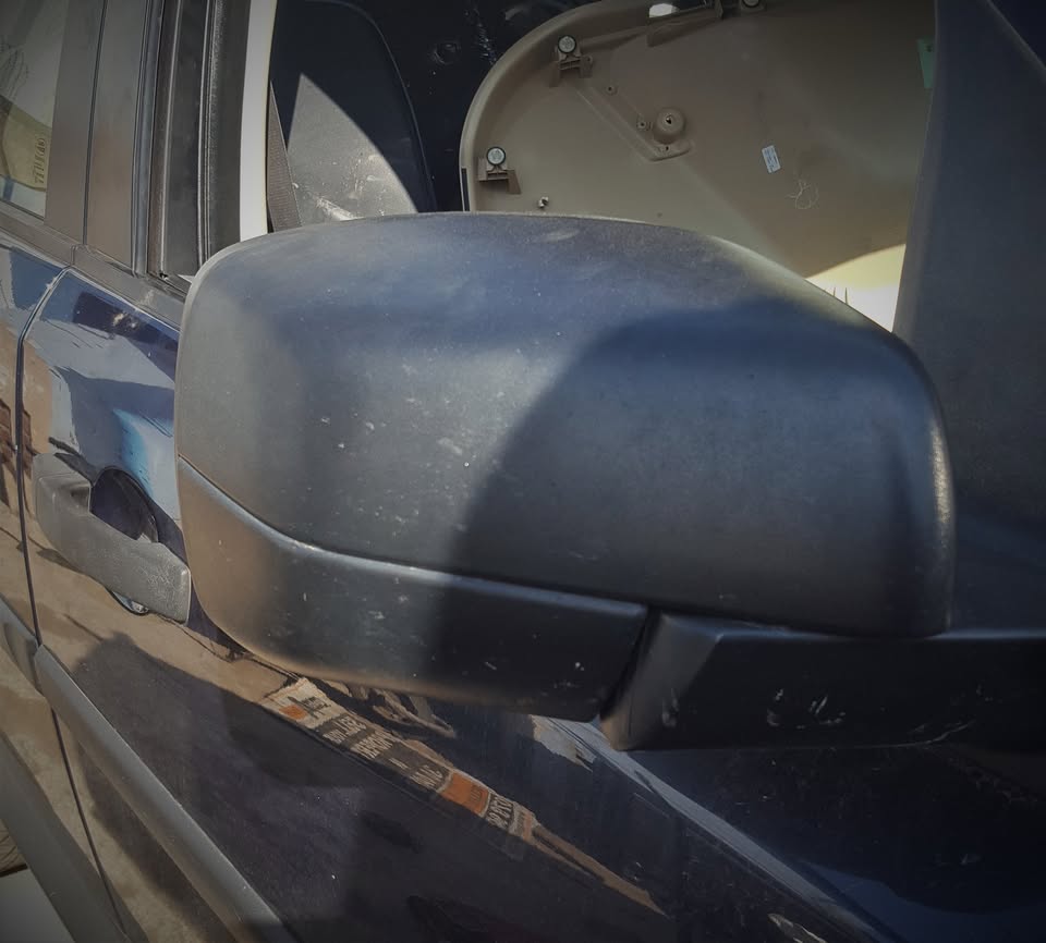 Land Rover Freelander 2 Side-Mirrors for sale | AUTO EZI - Private Seller Land Rover Freelander 2 Side-Mirrors for sale | AUTO EZI - Private Seller