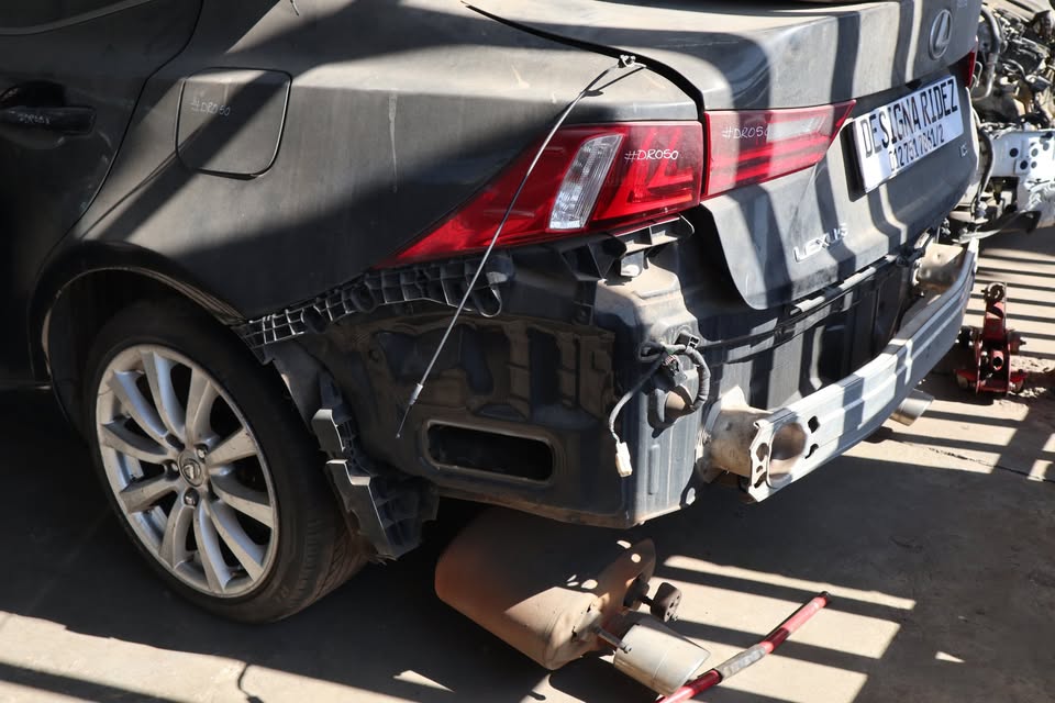 LEXUS IS350 STRIPPING FOR SPARES - Private Seller LEXUS IS350 STRIPPING FOR SPARES - Private Seller