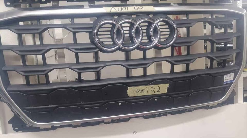 Audi Q2 Front Grill. Call or DM . - Private Seller Audi Q2 Front Grill. Call or DM . - Private Seller