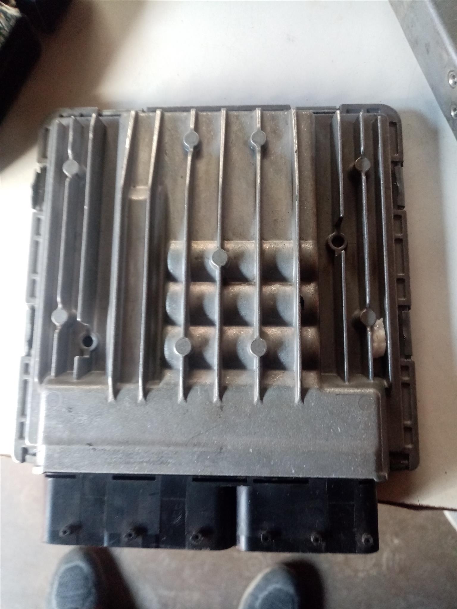 AUTO ECU CAR COMPUTER BOX TESTING, CODING AND PROGRAMMING | Junk Mail