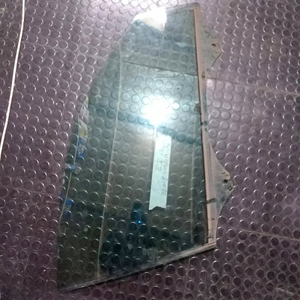 2013 AUDI Q3 "DRIVE SIDE DOOR" - Private Seller