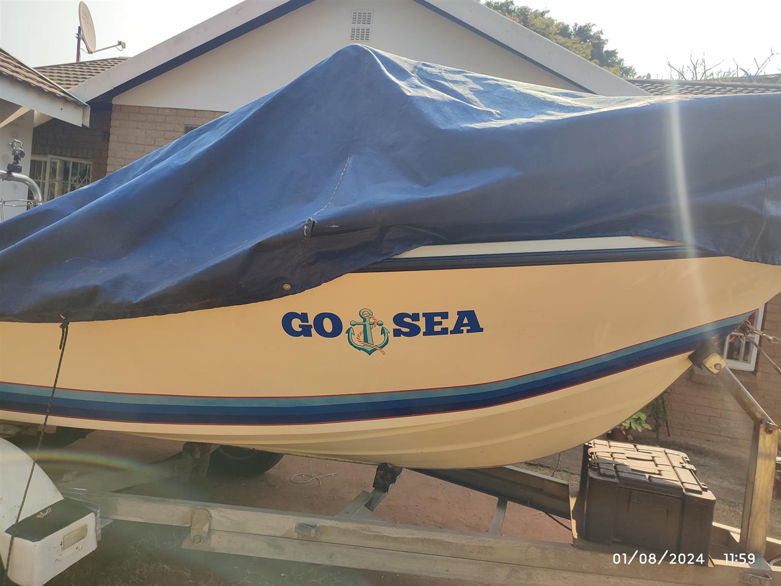 SUPER DOLPHIN FISHING BOAT SUPER DOLPHIN FISHING BOAT