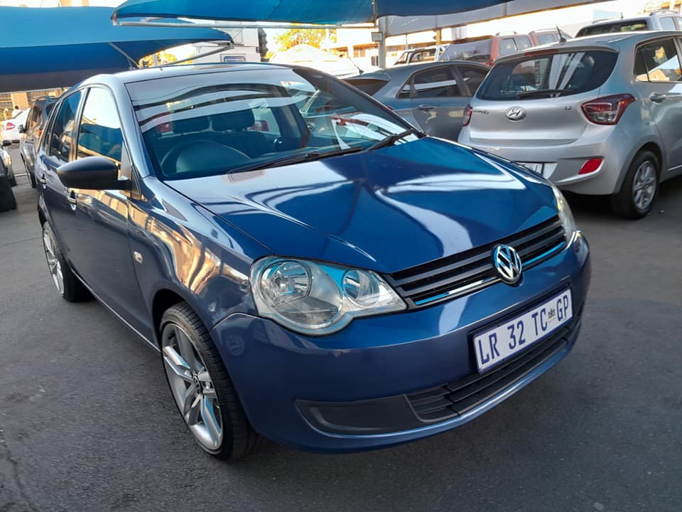 2017 VW POLO VIVO 1.4 HATCHBACK MANUAL