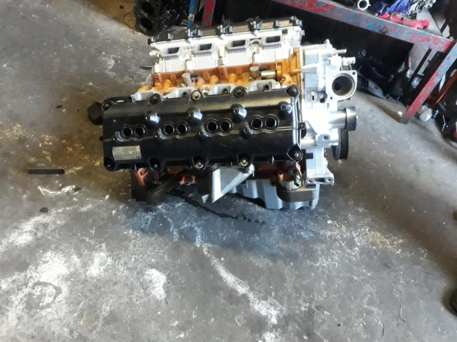 SRT 6.4 Jeep engine