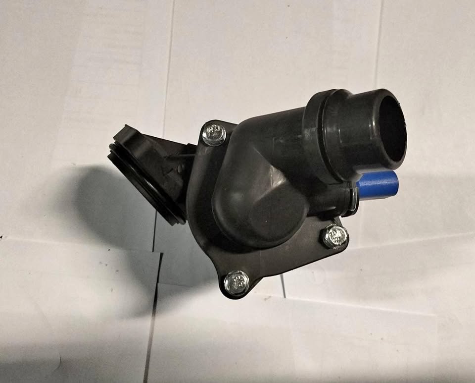 Audi 2.0 FSI NEW thermostat housing for sale - Private Seller Audi 2.0 FSI NEW thermostat housing for sale - Private Seller