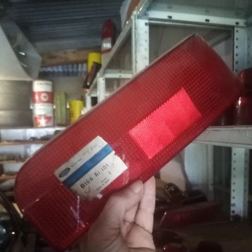 Meteor, tail light - Private Seller Meteor, tail light - Private Seller