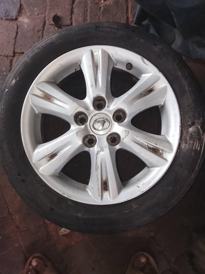 Lexus IS250 Tires with rims - Private Seller