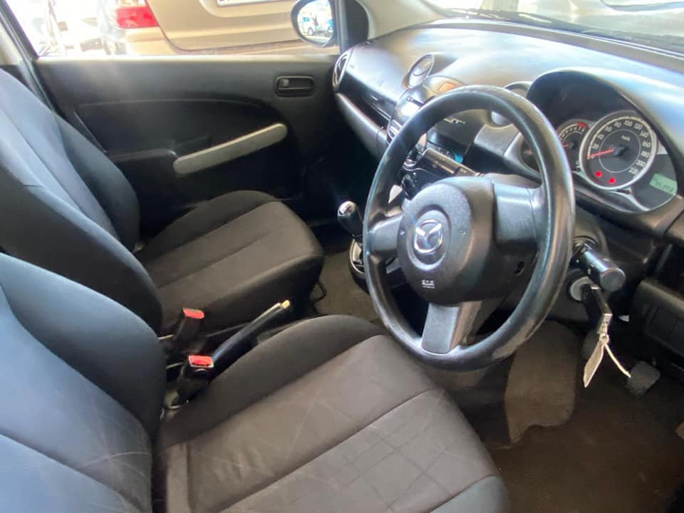 2013 MAZDA C2 1.3 MANUAL