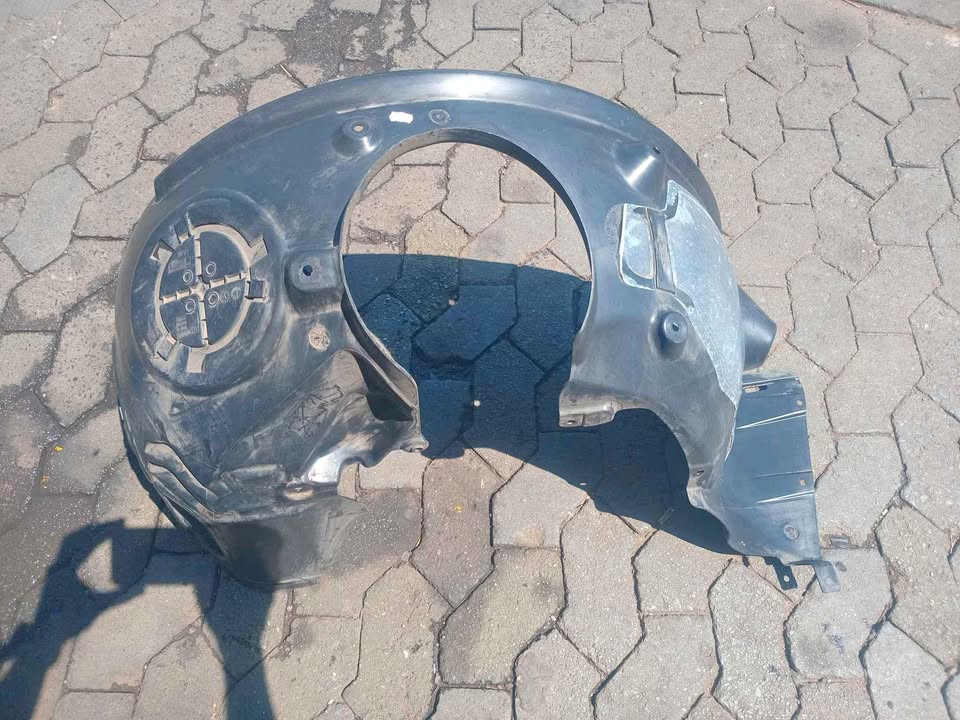 MINI COOPER F56 REAR LEFT INNER FENDER LINER - Private Seller MINI COOPER F56 REAR LEFT INNER FENDER LINER - Private Seller