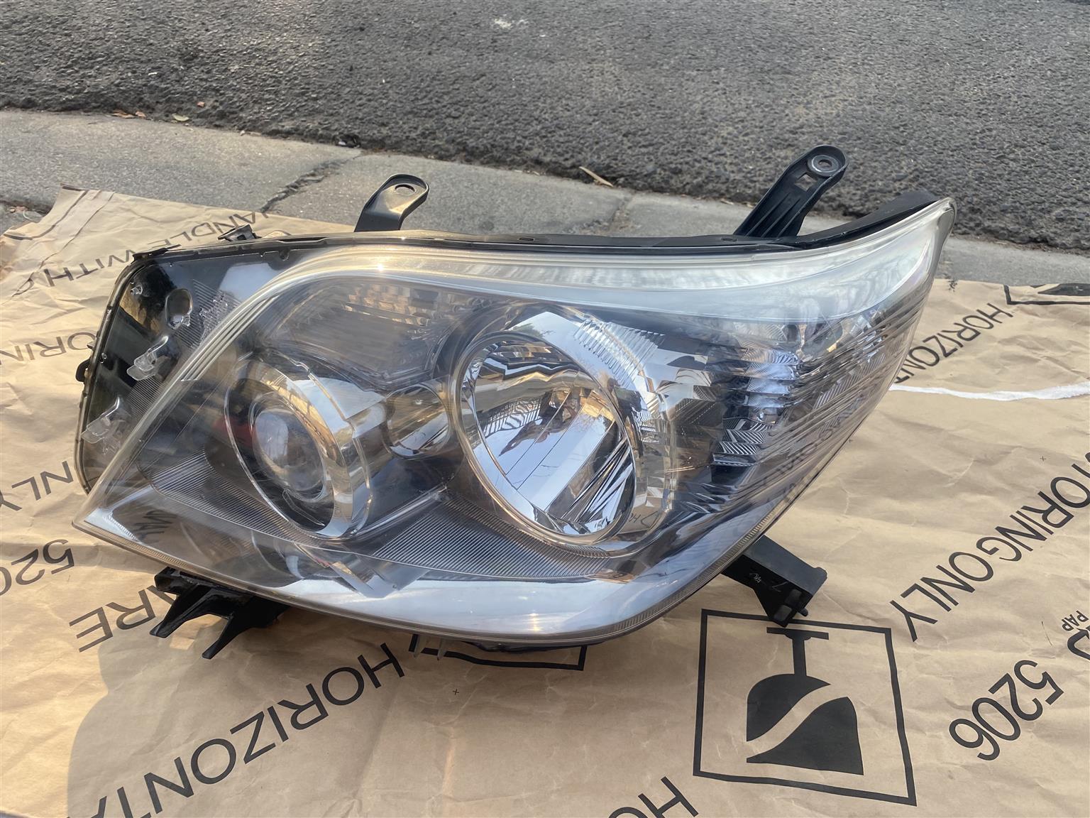 2014 TOYOTA LAND CRUISER PRADO HEADLIGHT LEFT SIDE FOR SALE