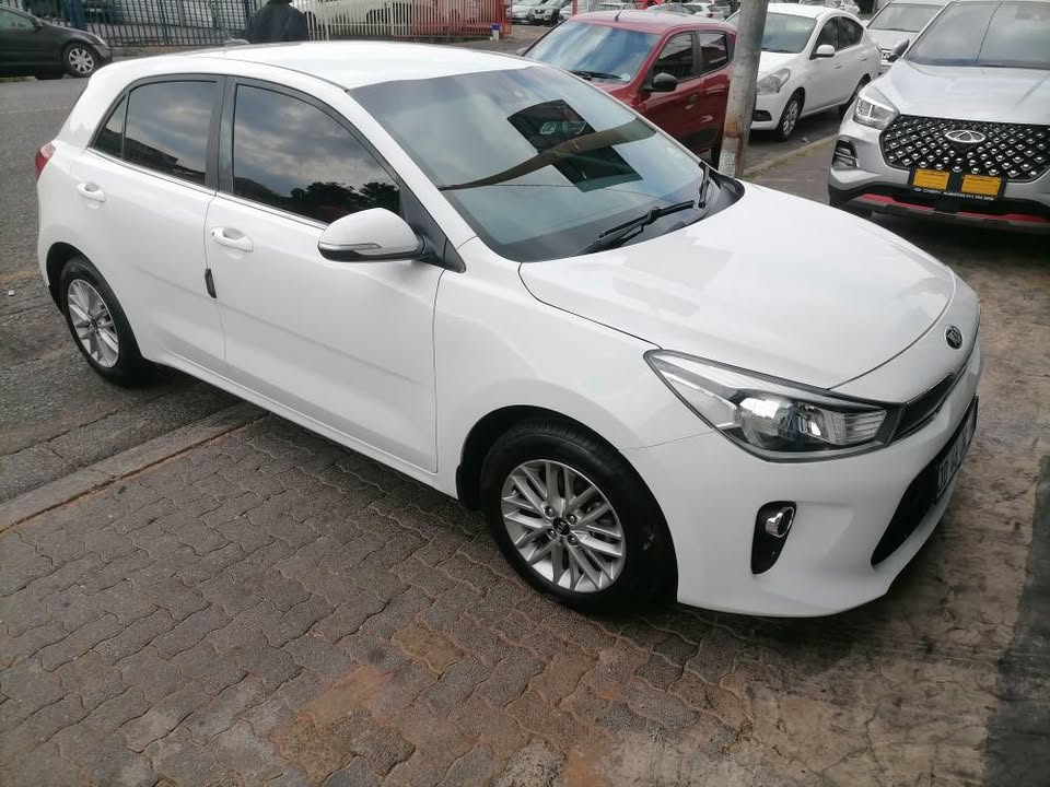 2018 Kia Rio 1.4 Tec Hatchback Automatic with a Nice interior seat Reserves Camera and Reserve Senso