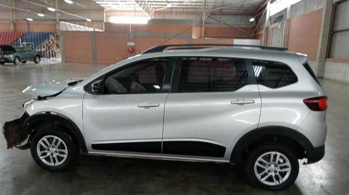 Renault Triber Stripping for Parts - Private Seller Renault Triber Stripping for Parts - Private Seller