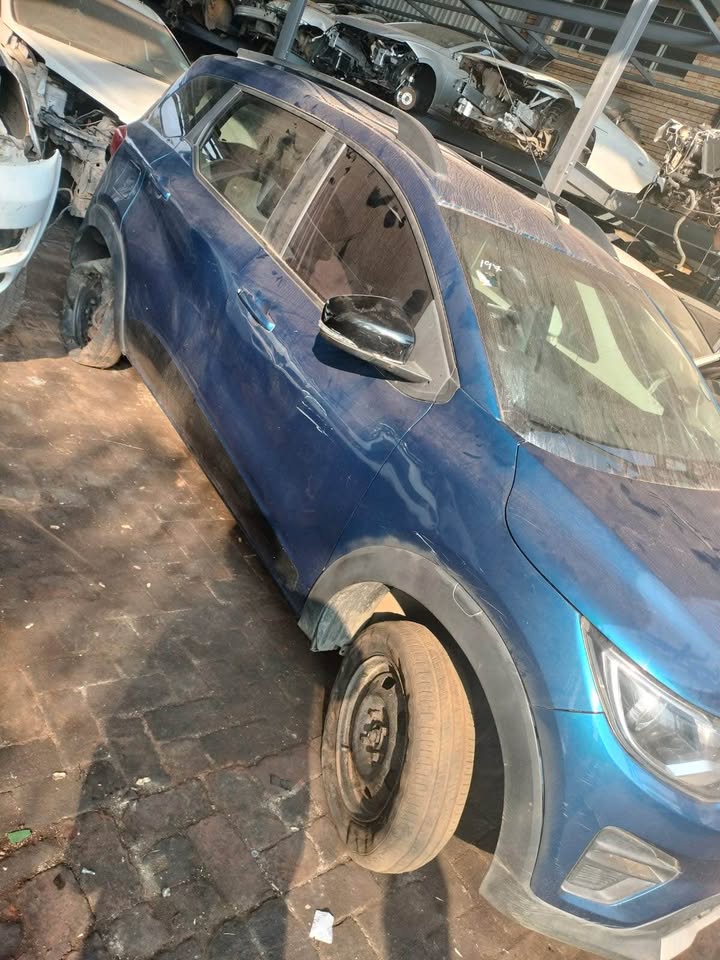 2023 RENAULT TRIBER SPARES - Private Seller