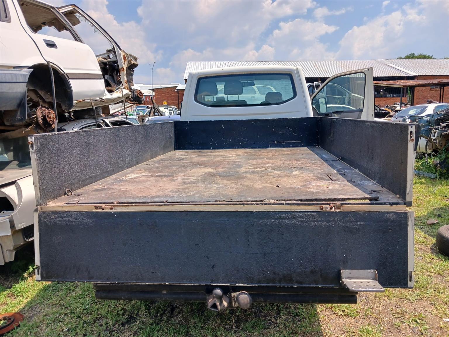 VW TRANSPORTER BODYPARTS FOR STRIPPING FOR SALE