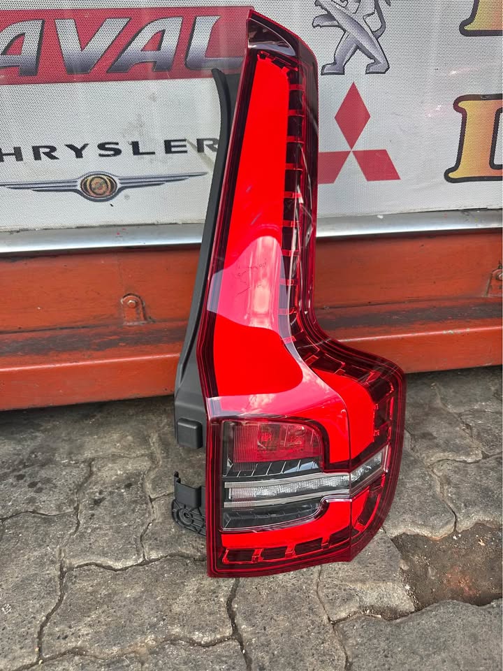 2024-2025 Mahindra Scorpio-N right side LED tail lamp - Private Seller 2024-2025 Mahindra Scorpio-N right side LED tail lamp - Private Seller