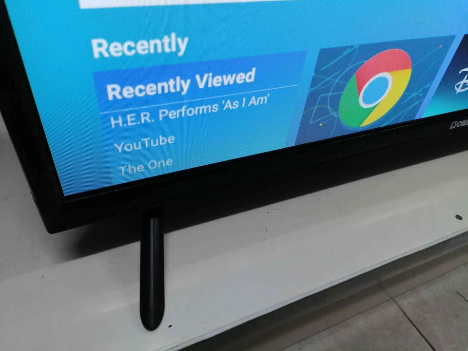 OMEGA 32" SMART TV