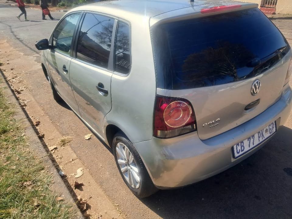 VW polo Vivo 1.4 hatchback 2012