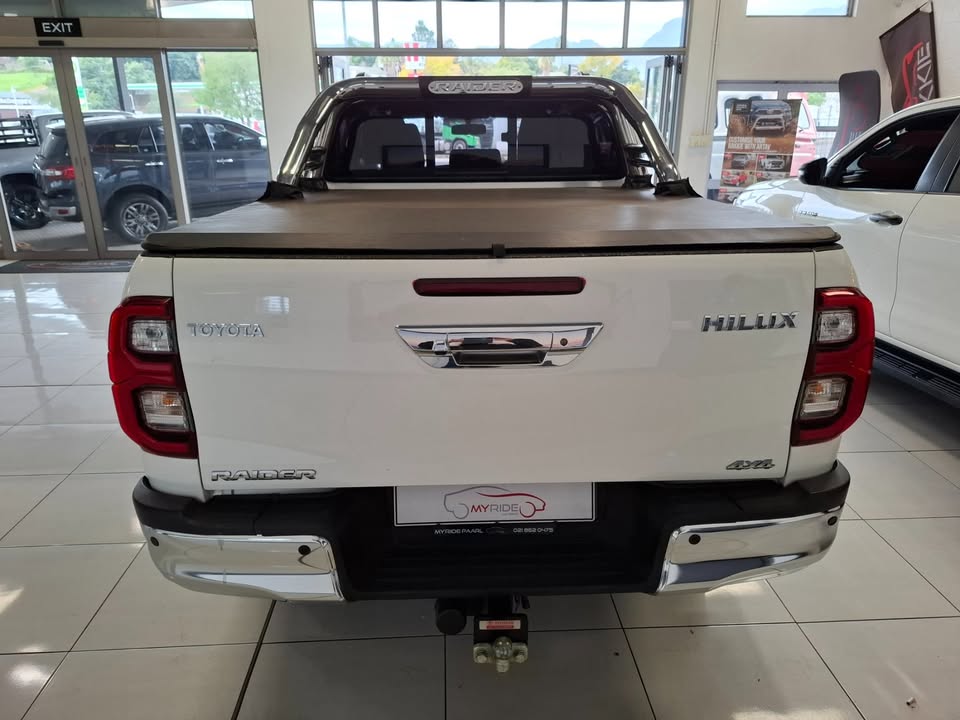 2020 Toyota Hilux 2.8GD-6 Raider 4x4 Auto D/C