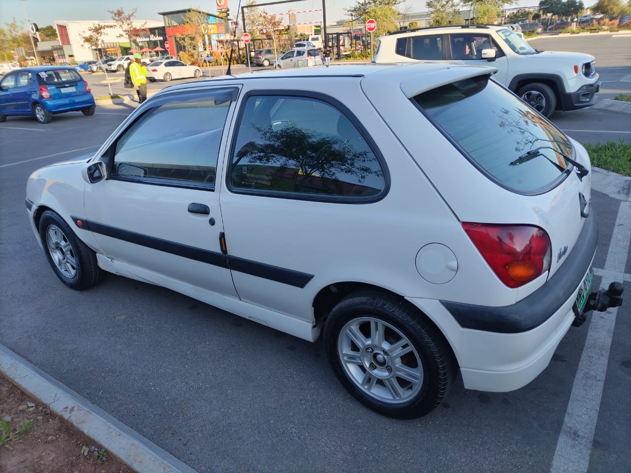 2002 SPORTY FORD FIESTA 1.6 RSI FOR SALE
