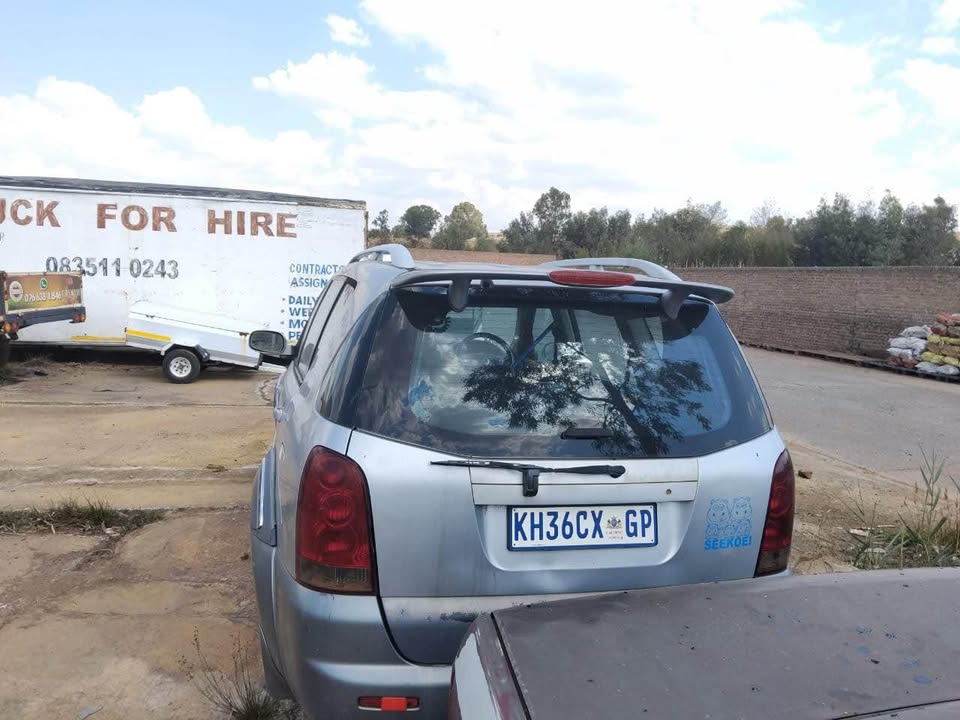 ssangyong rexton 270xdi stripping for spare parts - Private Seller ssangyong rexton 270xdi stripping for spare parts - Private Seller