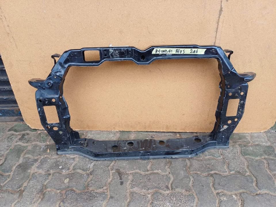 Hyundai Atos cradle - Private Seller Hyundai Atos cradle - Private Seller
