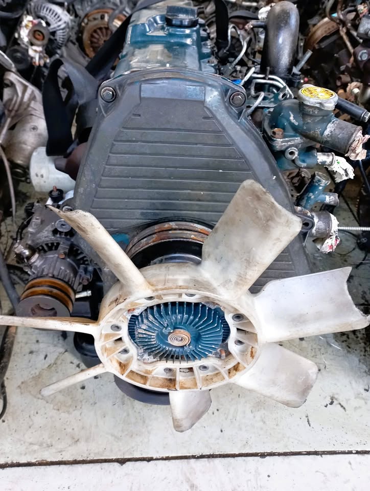 Toyota Hilux 3.0 4 Cylinder Diesel Engine (5L) - Private Seller Toyota Hilux 3.0 4 Cylinder Diesel Engine (5L) - Private Seller
