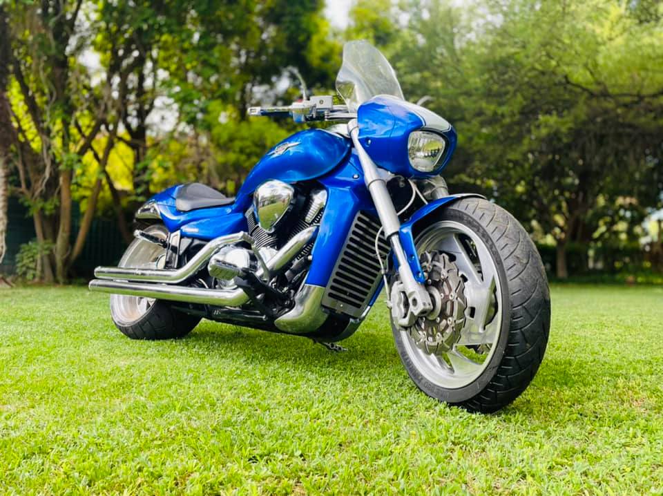 SUZUKI 1800 BOULEVARD - Private Seller