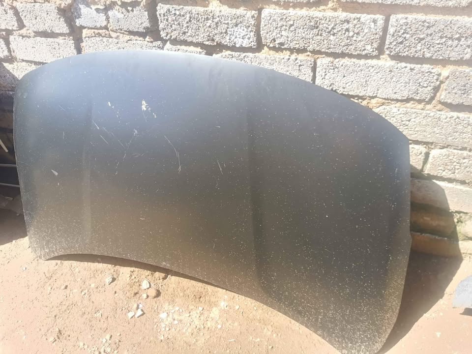 Nissan Almera Bonnet - Private Seller Nissan Almera Bonnet - Private Seller