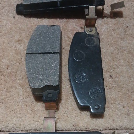 Isuzu up to 1981, brake pads - Private Seller Isuzu up to 1981, brake pads - Private Seller