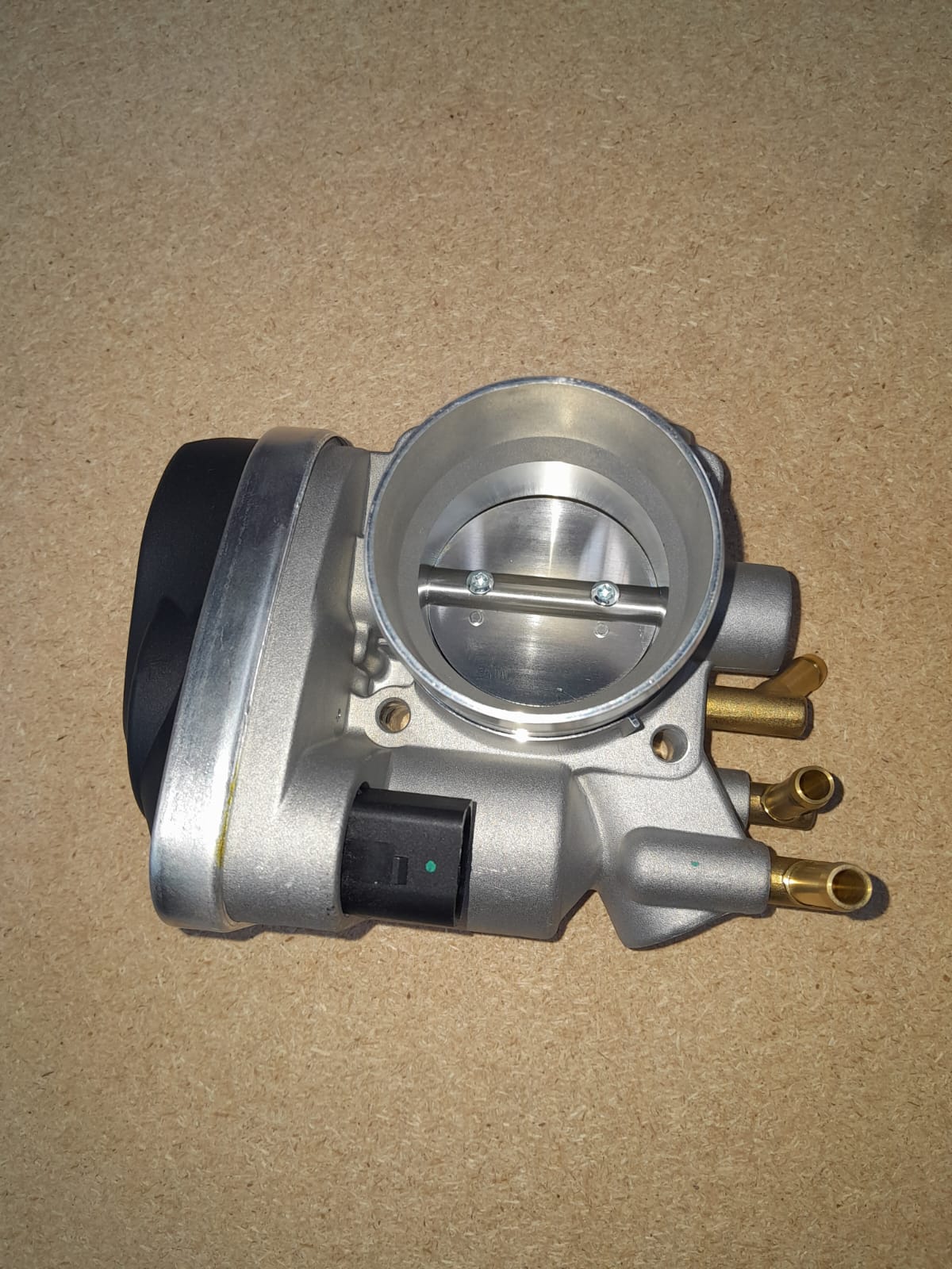 VW GOLF 5 1.6L THROTTLE BODY (ENGINE NUMBER BSF) FOR SALE - Private Seller VW GOLF 5 1.6L THROTTLE BODY (ENGINE NUMBER BSF) FOR SALE - Private Seller