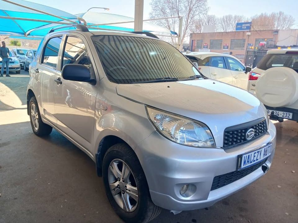 2010 DAHATSU TERIOS 1.5 Transmission: Manual  Mileage: 93000km  Fueltype: Petrol  White