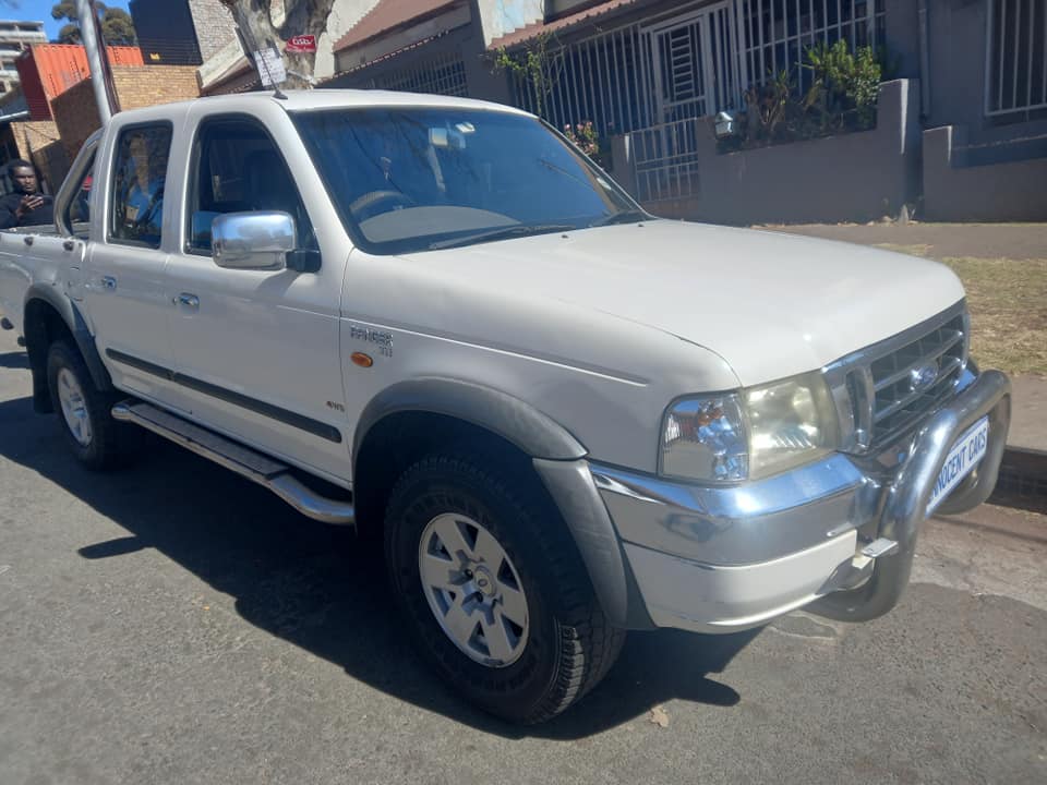 2004 FORD RANGER 4.0 V6 PETROL ENGINE, AUTOMATIC 4X4 D/C, WHITE COLOR, MILEAGE 171000KMS