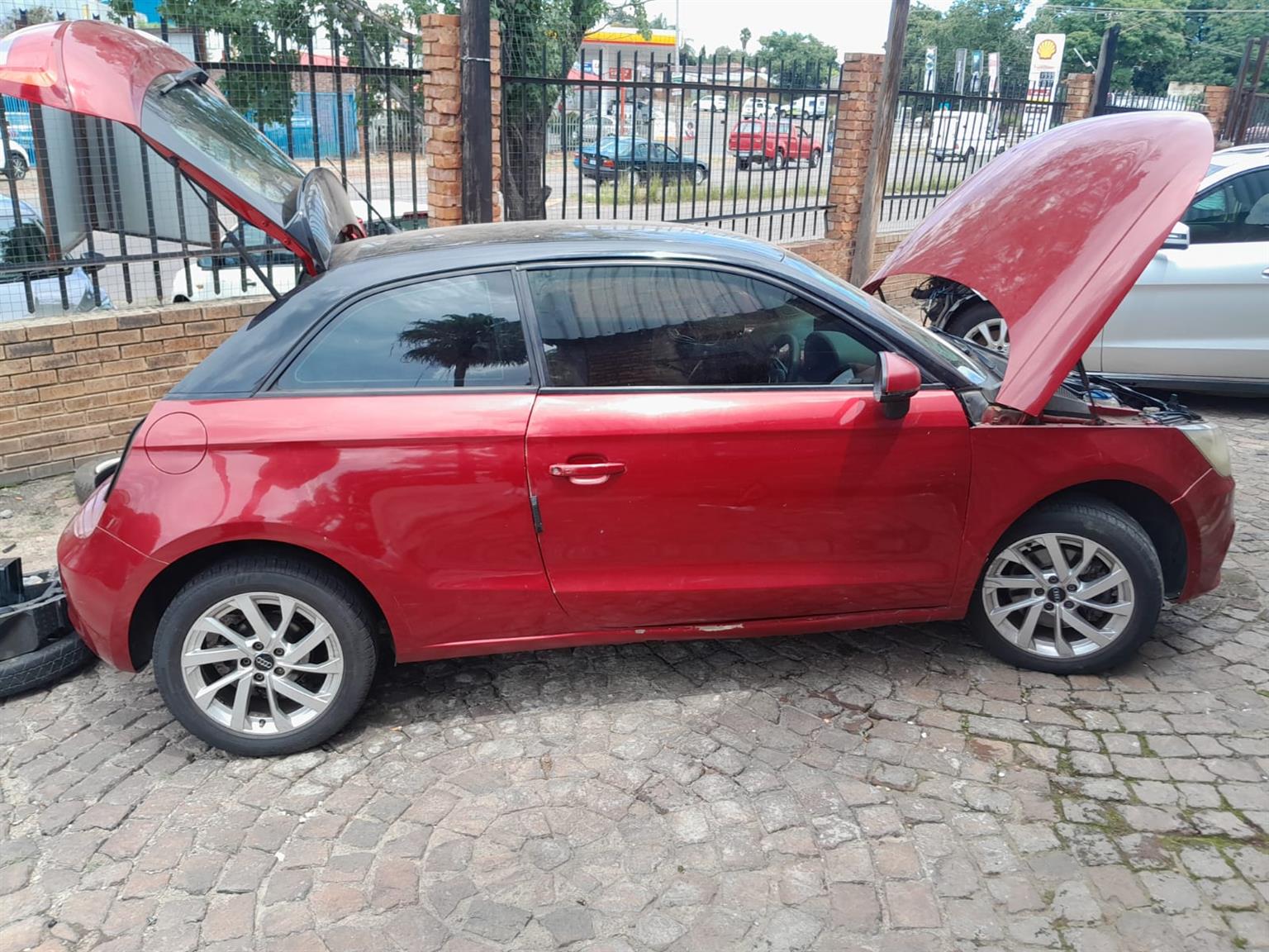 Audi A1 1.4 TFSI Manual CAX 2010 – Stripping for Spares - Private Seller Audi A1 1.4 TFSI Manual CAX 2010 – Stripping for Spares - Private Seller
