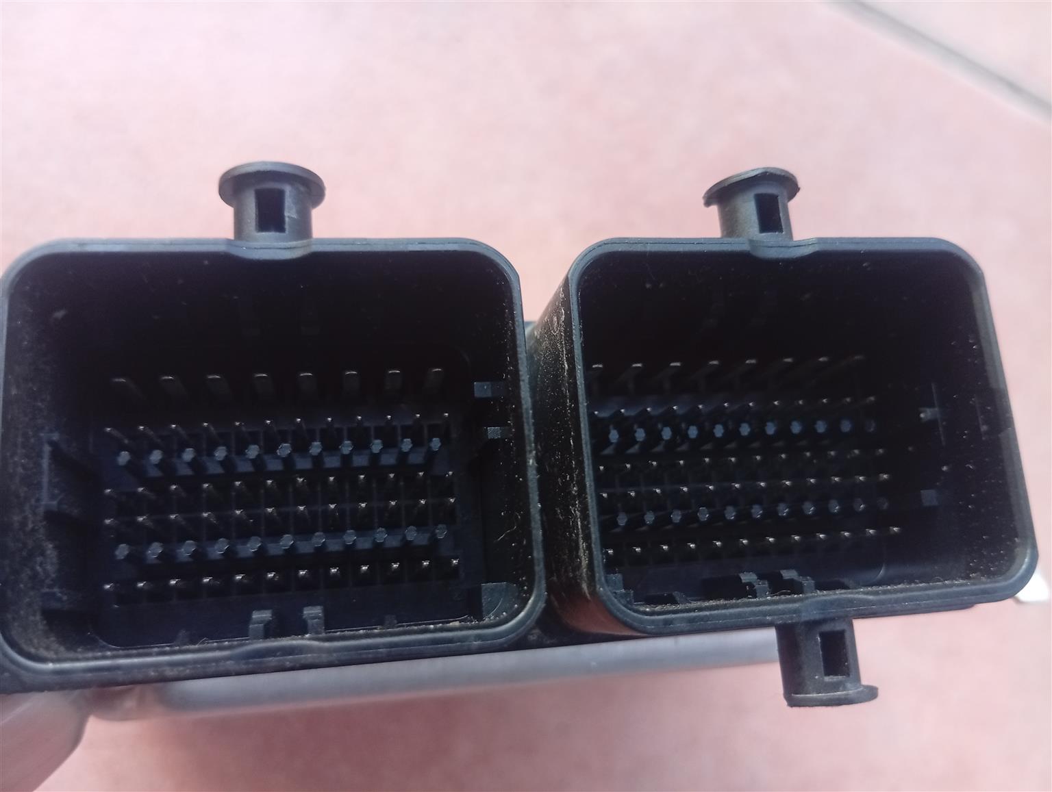 Renault kiger ECU computer box - Private Seller Renault kiger ECU computer box - Private Seller