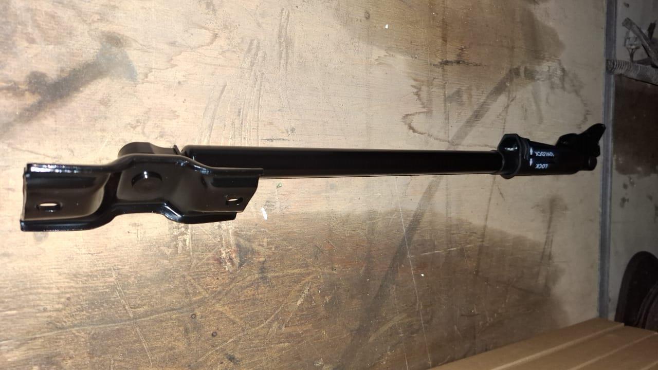 Mitsubishi Pajero Gen4 Tailgate Stopper Arm | Genuine Replacement Pretoria Mitsubishi Pajero Gen4 Tailgate Stopper Arm | Genuine Replacement Pretoria