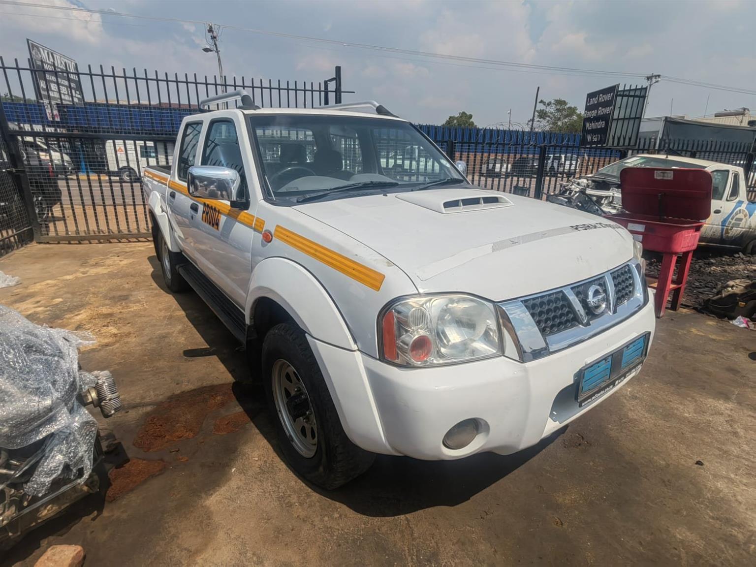 Stripping for Spares: Nissan Np300 Hardbody 2018 diesel manual