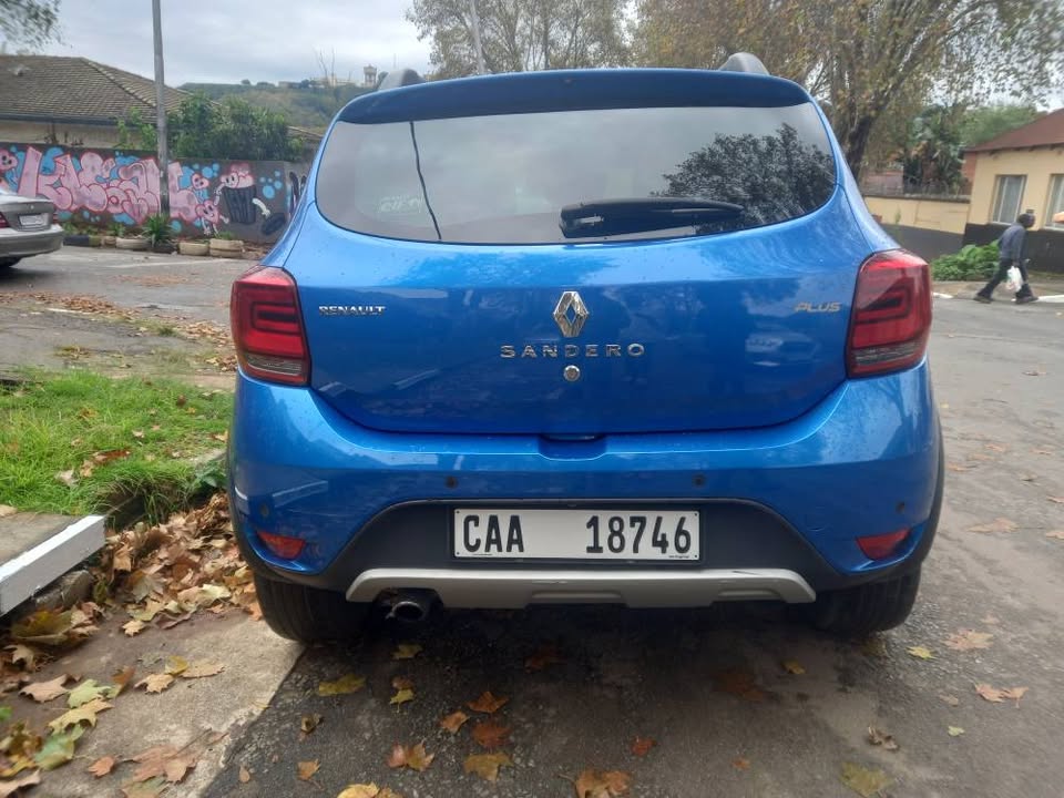 2019 Renault Sandero Plus T900 Petrol, Manual, Blue, 61000km Service book, Spare key