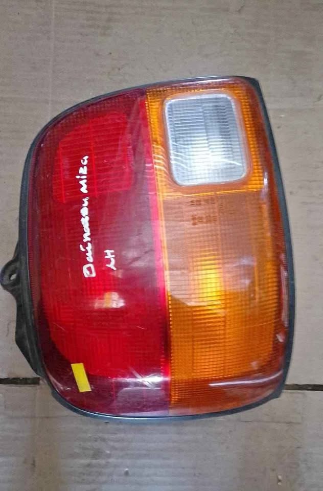 Daihatsu Mira LHS taillight - Private Seller Daihatsu Mira LHS taillight - Private Seller