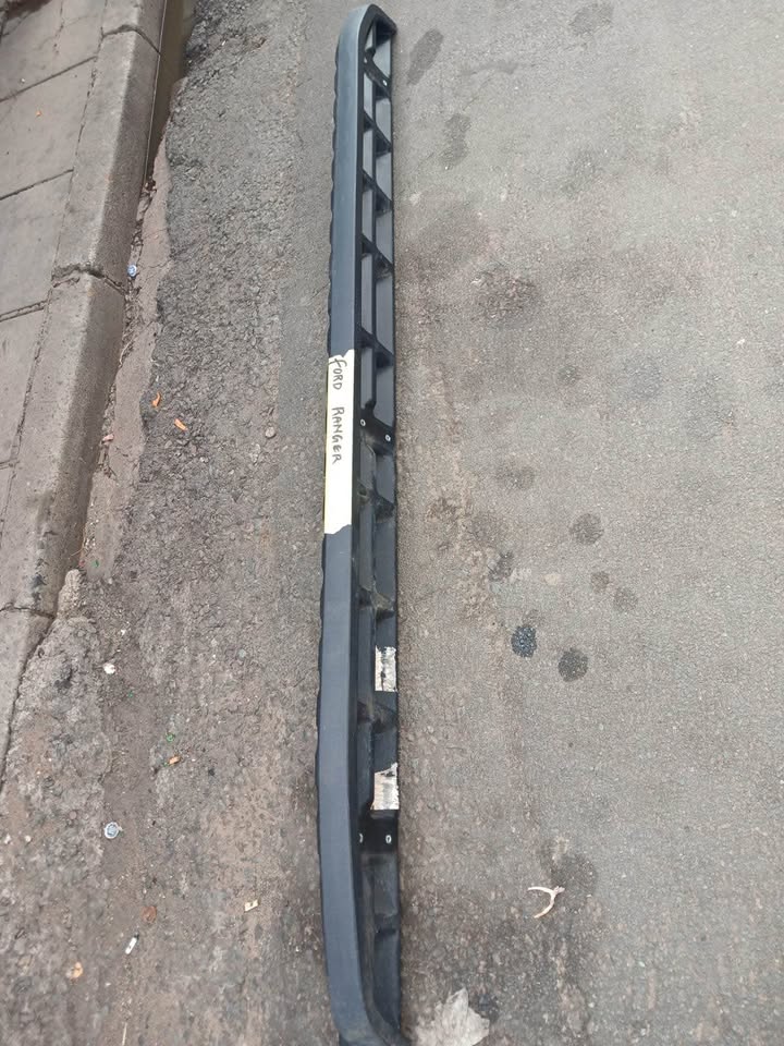 Ford Ranger side step - Private Seller