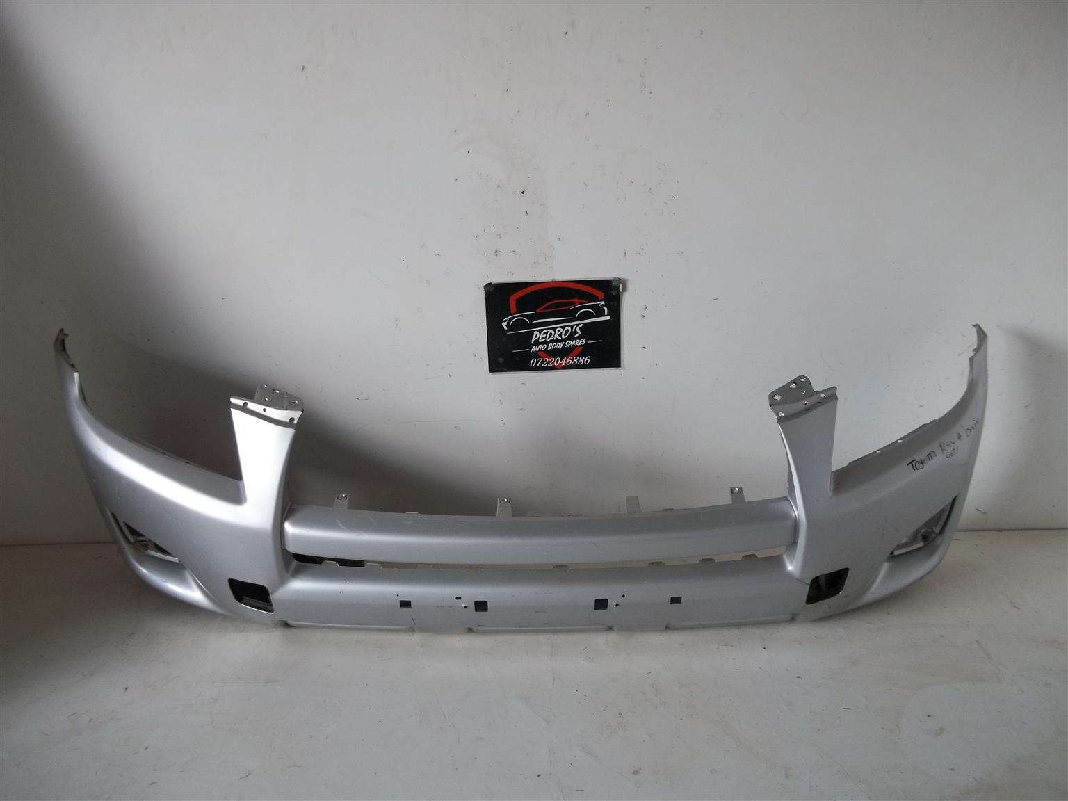 Toyota Rav 4 '09-'12 front bumper - Private Seller Toyota Rav 4 '09-'12 front bumper - Private Seller