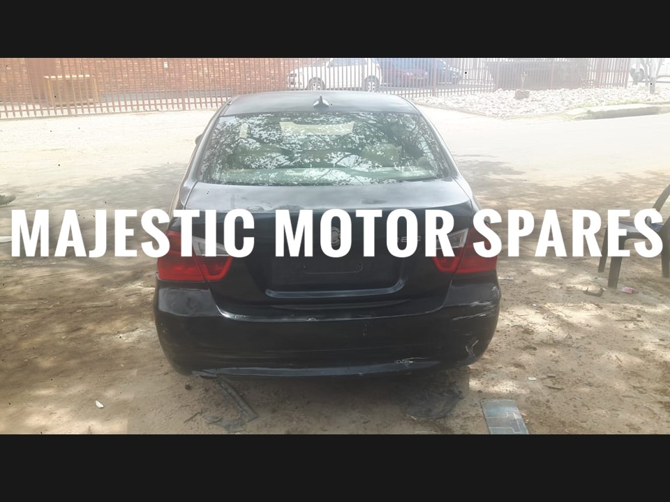 Bmw 320i E90 manual black 2005 stripping used spares used parts - Private Seller Bmw 320i E90 manual black 2005 stripping used spares used parts - Private Seller