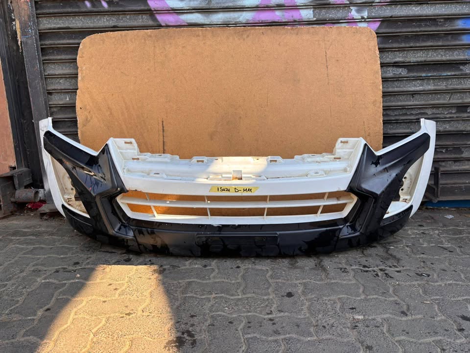Isuzu D-max Bumper - Private Seller Isuzu D-max Bumper - Private Seller