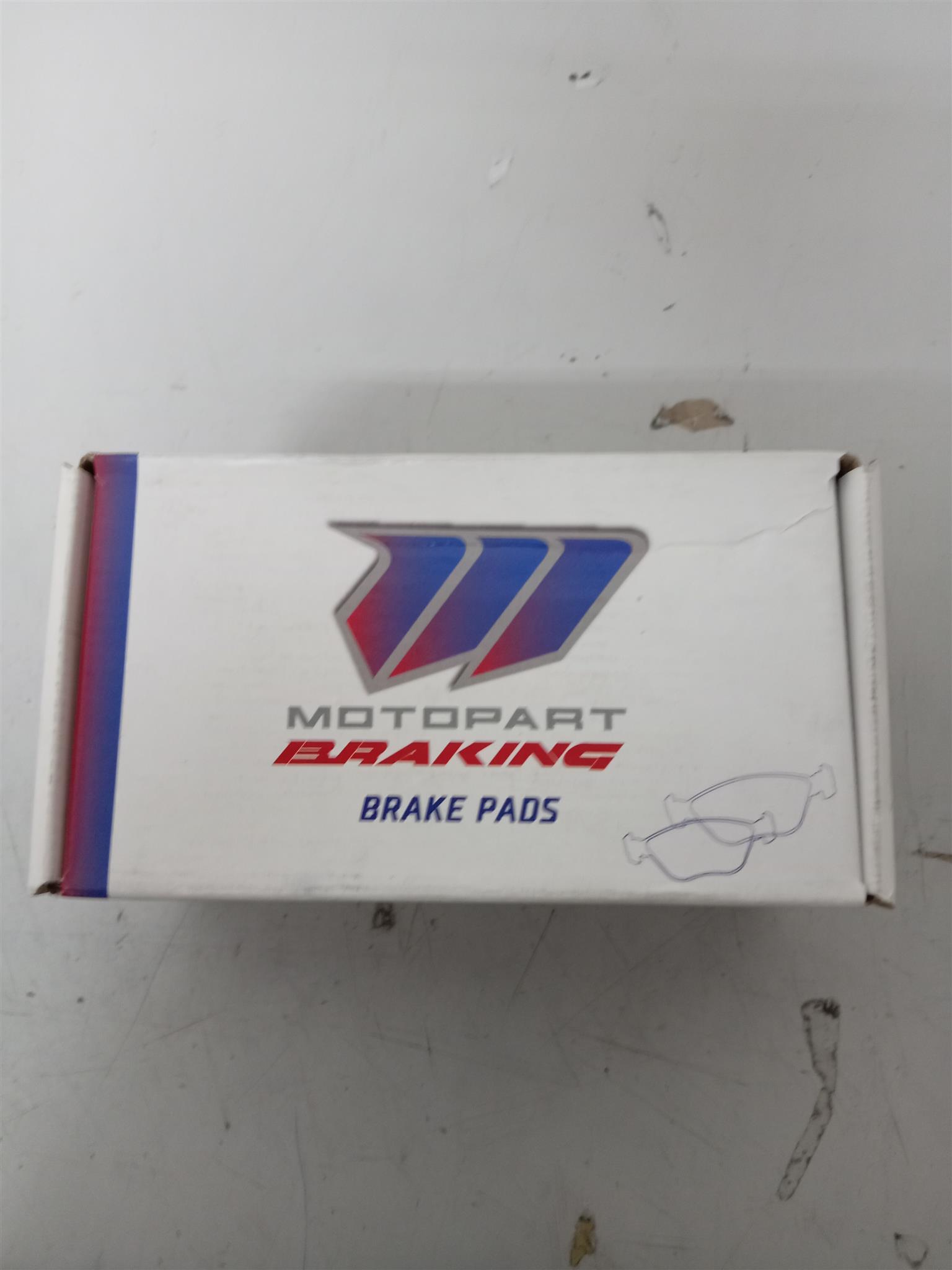 Front brake pads Landrover - Private Seller Front brake pads Landrover - Private Seller
