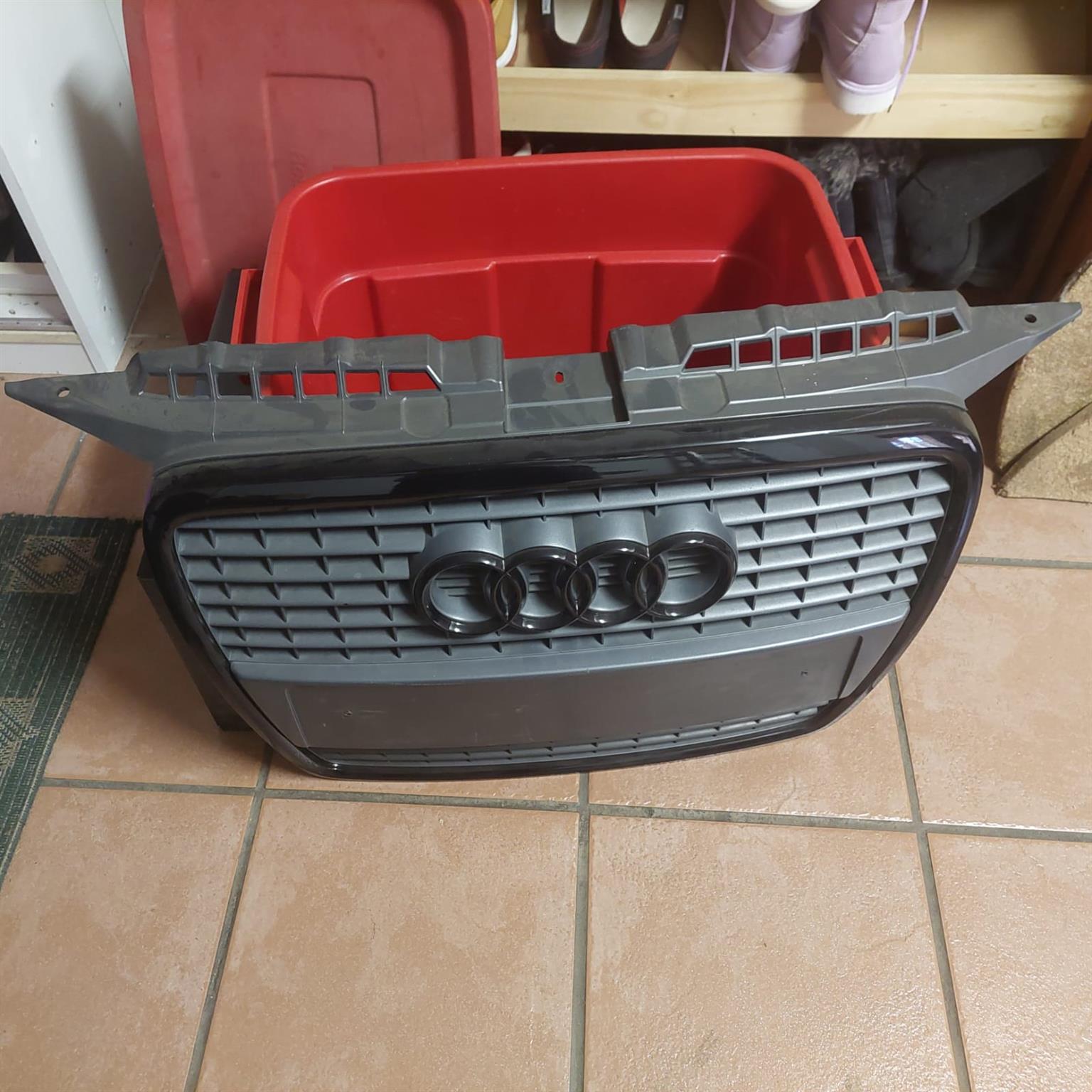 2003 / 2008 Audi A3 Front Grill - Private Seller 2003 / 2008 Audi A3 Front Grill - Private Seller