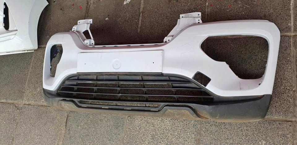 Renault Kwid bumper - Private Seller Renault Kwid bumper - Private Seller