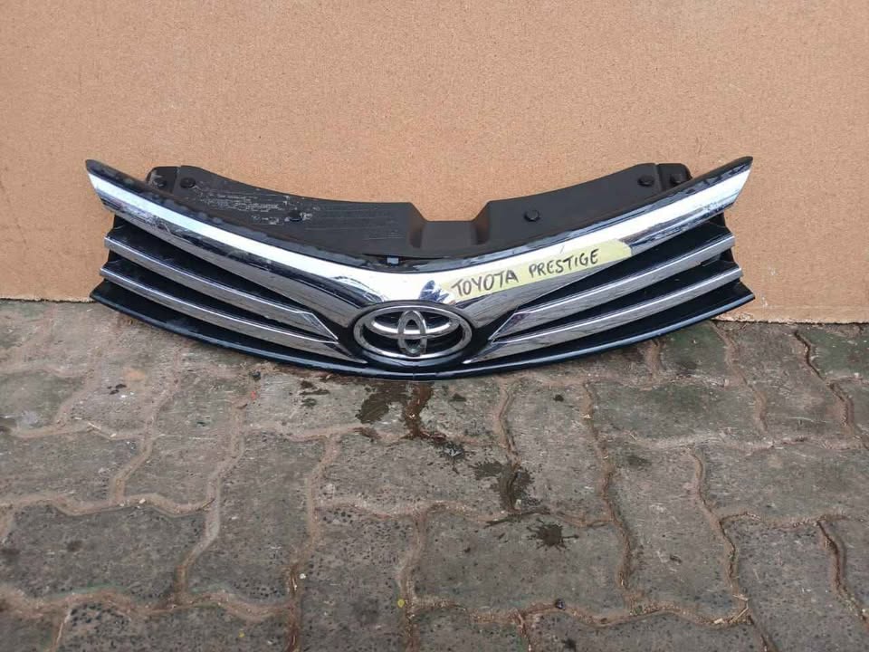 Toyota Prestige main grill (chrome) - Private Seller Toyota Prestige main grill (chrome) - Private Seller