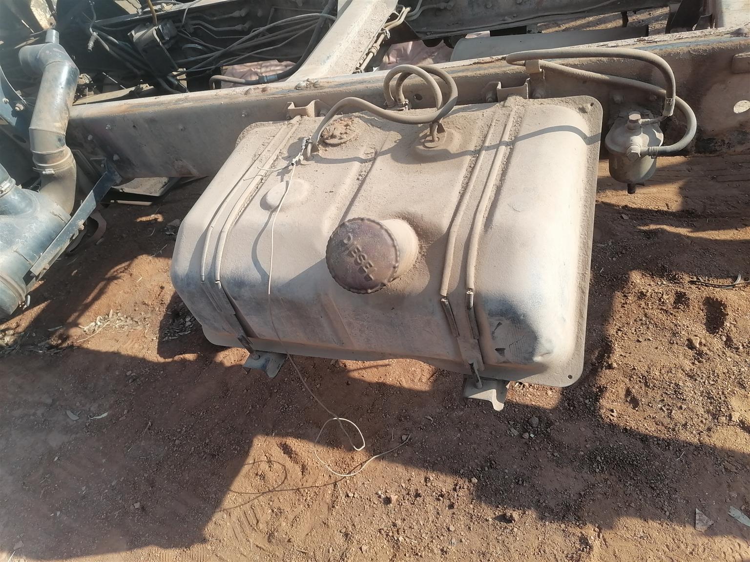 Diesel tank Nissan cm 10 for sale - Private Seller