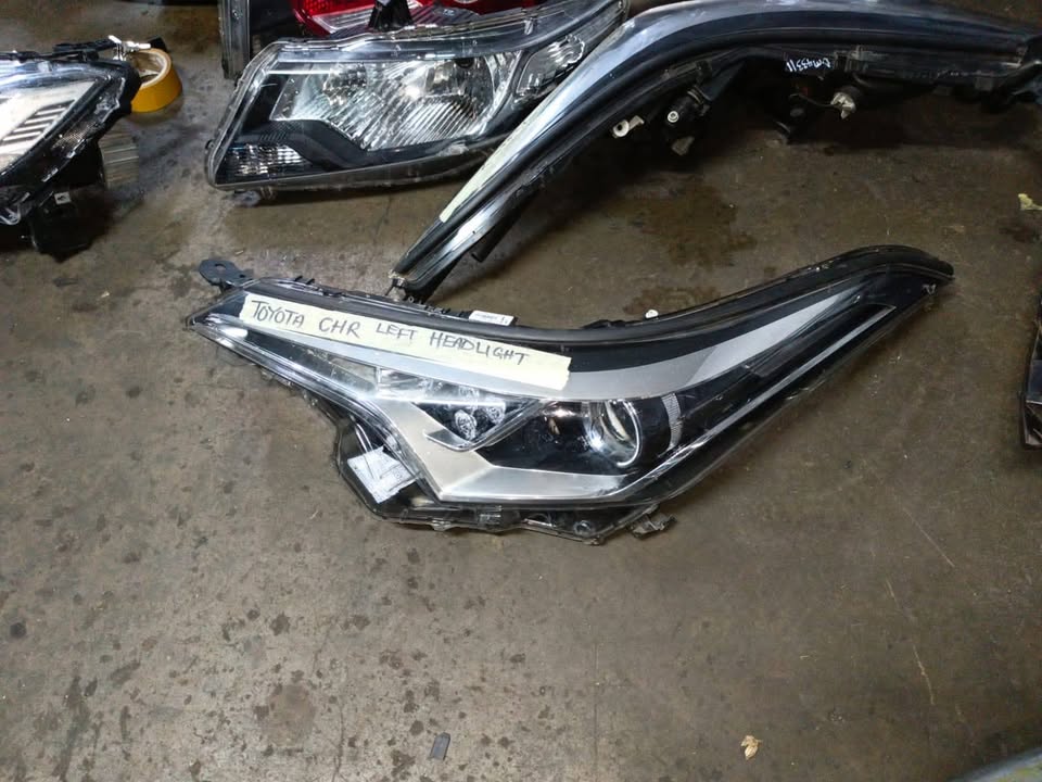 Toyota CHR Left Headlight - Private Seller