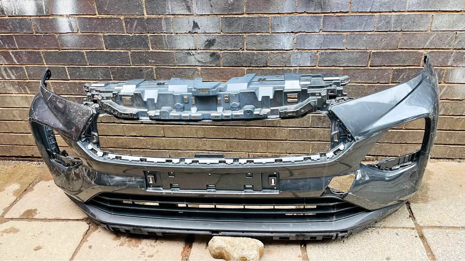 TOYOTA STARLET CROSS BUMPER - Private Seller TOYOTA STARLET CROSS BUMPER - Private Seller