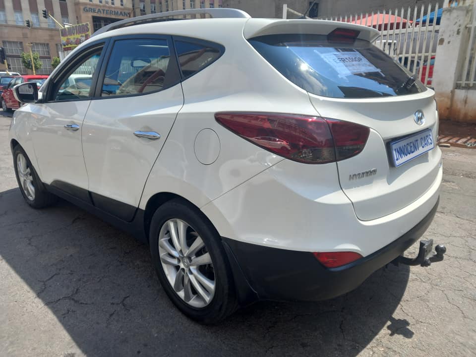 2011 HYUNDAI ix35 2.2 CRDI DIESEL, AUTOMATIC TRANSMISSION, WHITE COLOUR, MILEAGE 93000KM
